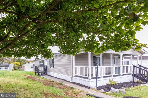 795 Royal Crest Drive, MARTINSBURG, WV, 25401 | Card Image