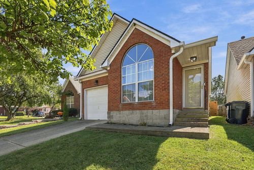 4796 Moss Creek Dr, Lexington, KY, 40515-2016 | Card Image