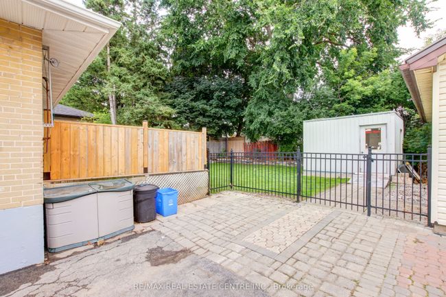 38 Weber Dr, House other with 4 bedrooms, 2 bathrooms and 5 parking in Georgetown ON | Image 37