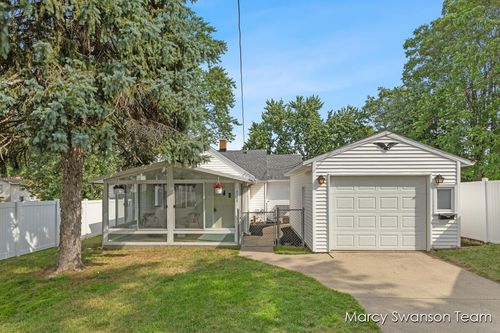 2123 Lee St Sw, Wyoming, MI, 49519-1768 | Card Image