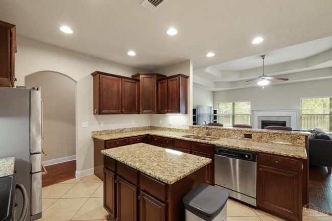 887 Legacy Oaks Dr, House other with 4 bedrooms, 4 bathrooms and 2 parking in Pensacola FL | Image 21