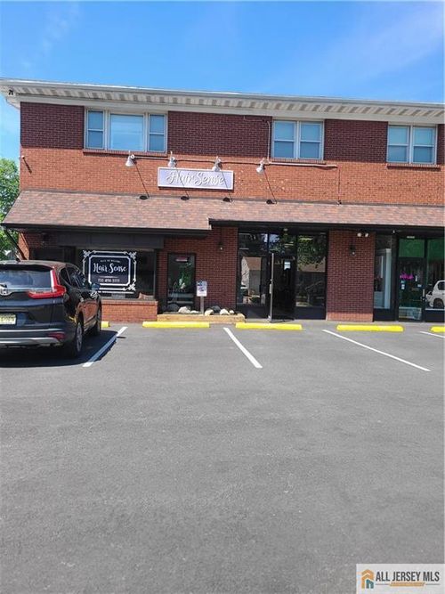 257 Central Ave, Metuchen, NJ, 08840-1270 | Card Image