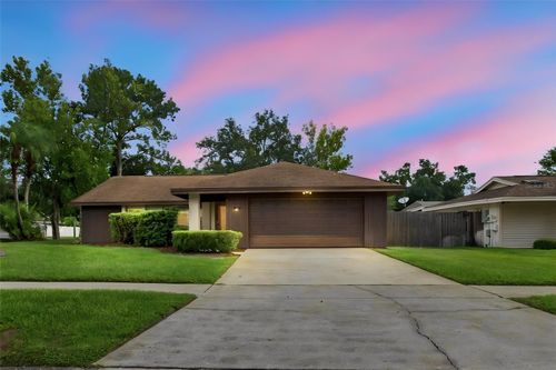 4611 Freshwind Avenue, TAMPA, FL, 33624 | Card Image