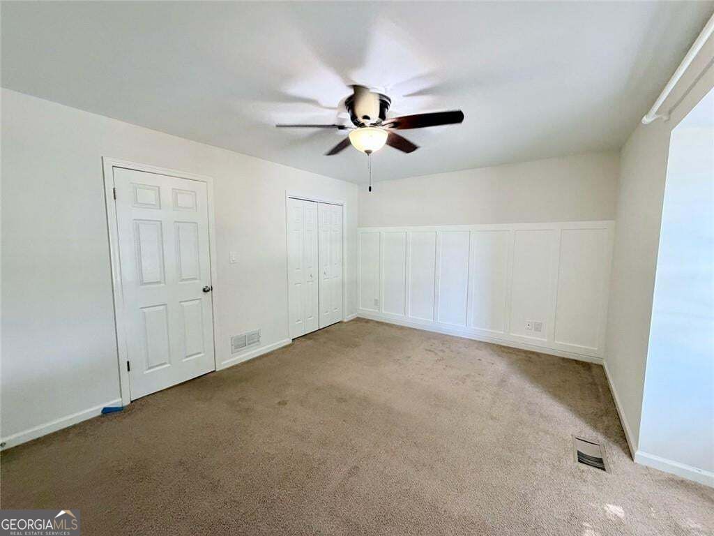 Residential Lease in Oakwood 4