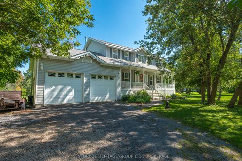 4665 Garrison Crt, Harrowsmith, ON, K0H1V0 | Card Image