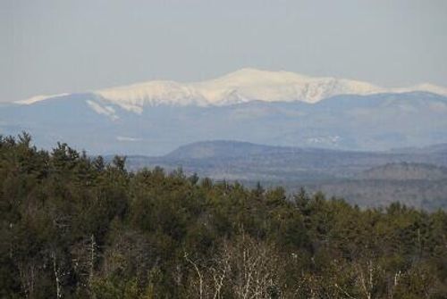 067 Middle Road, Naples, ME, 04055 | Card Image