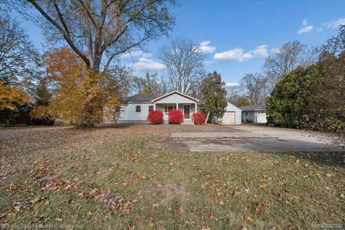 41190 Savage Rd, Van Buren Twp, MI, 48111-3059 | Card Image