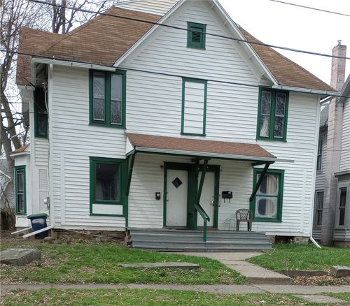 301 Brand St, Elmira, NY, 14904-1422 | Card Image