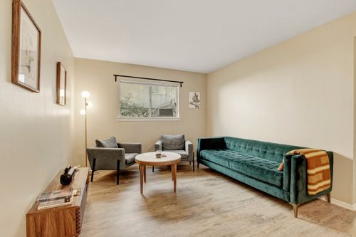103-803 W 28th St, Austin, TX, 78705-3921 | Card Image
