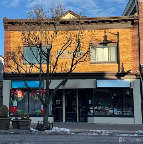 76 Main St, Woodbridge, NJ, 07095-2866 | Card Image