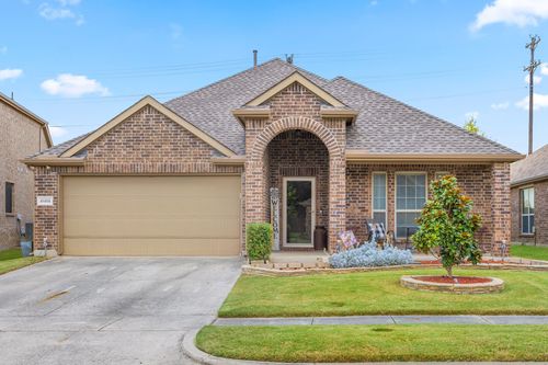 10108 Horseshoe Ln, McKinney, TX, 75072-3338 | Card Image