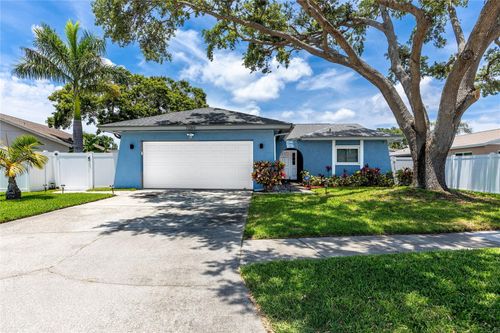 7089 121st Ave, LARGO, FL, 33773-3200 | Card Image
