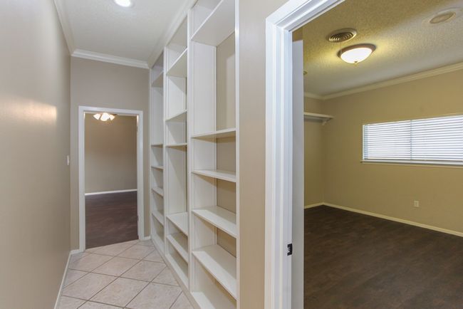 10 Glenwick Cv, House other with 3 bedrooms, 3 bathrooms and 2 parking in Big Spring TX | Image 23
