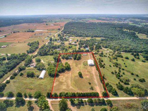 17900 Lakemeadows, Stillwater, OK, 74075 | Card Image