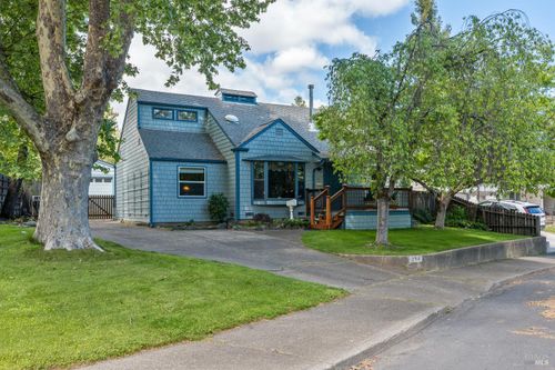 290 Mendocino Dr, Ukiah, CA, 95482-5317 | Card Image