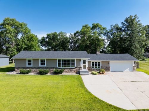 1214 S Darling Dr Nw, Alexandria, MN, 56308-4907 | Card Image