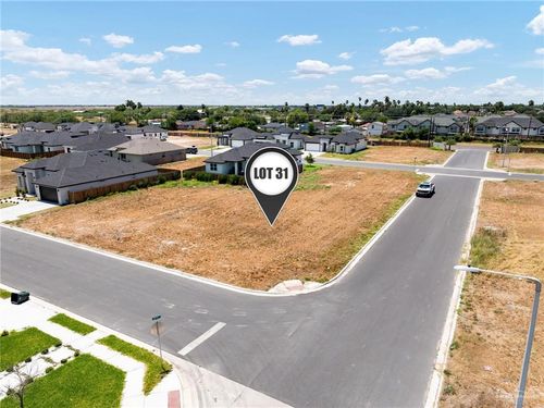 2808 Arboledas Dr, San Juan, TX, 78589-2088 | Card Image