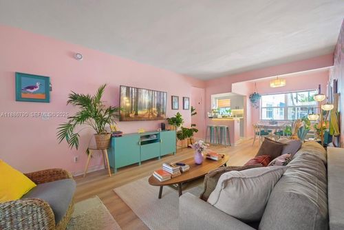 104b-315 Van Buren St, Hollywood, FL, 33019-1724 | Card Image