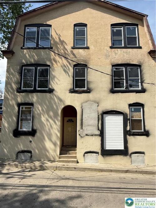 1413 W Court Street, Allentown City, PA, 18102 | Card Image