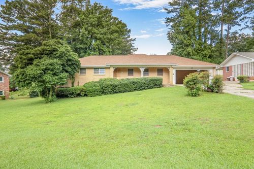 3563 Carriage Way, East Point, GA, 30344-6047 | Card Image