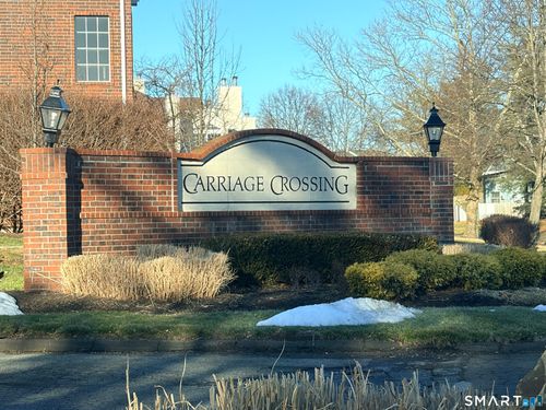 180-180 Carriage Crossing Ln, Middletown, CT, 06457-5834 | Card Image