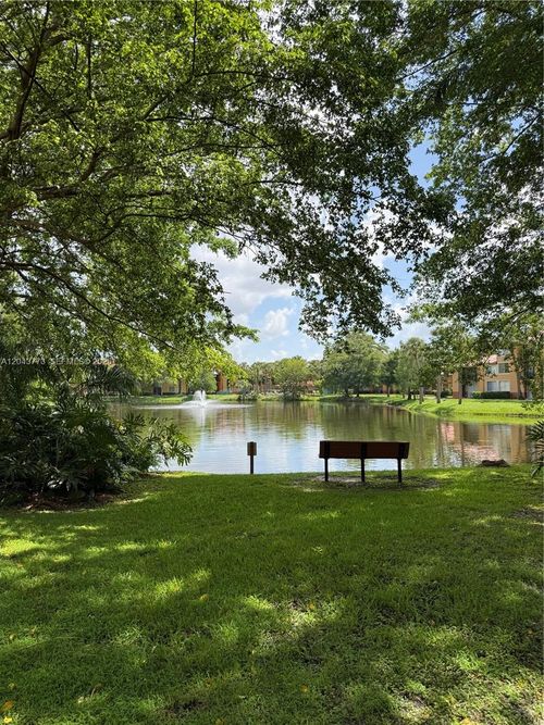 101-10709 Cleary Blvd, Plantation, FL, 33324-6027 | Card Image