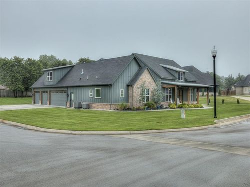 1880 Shaylee Lane, Choctaw, OK, 73020 | Card Image