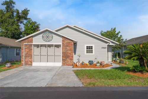 37420 Teaberry Loop, ZEPHYRHILLS, FL, 33542-8605 | Card Image