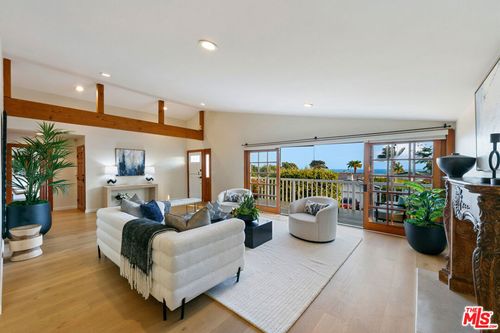 31819 Cottontail Ln, Malibu, CA, 90265-2625 | Card Image