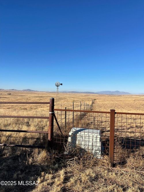 0-000 Milky Way Rd, Elgin, AZ, 85611 | Card Image