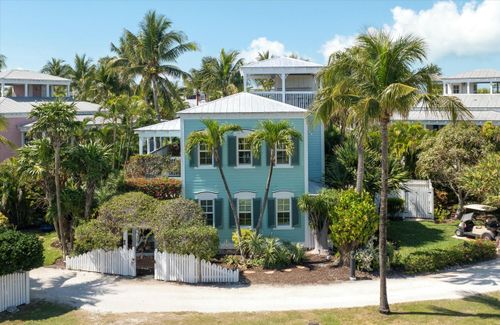 68 Sunset Key Dr, Key West, FL, 33040-8384 | Card Image