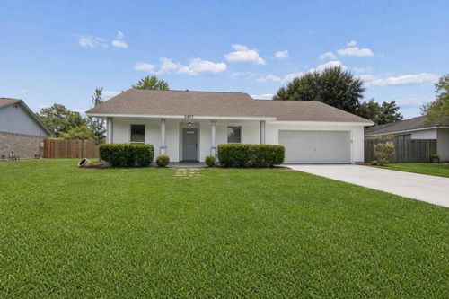 2407 Nelwood Dr, Houston, TX, 77038-1040 | Card Image