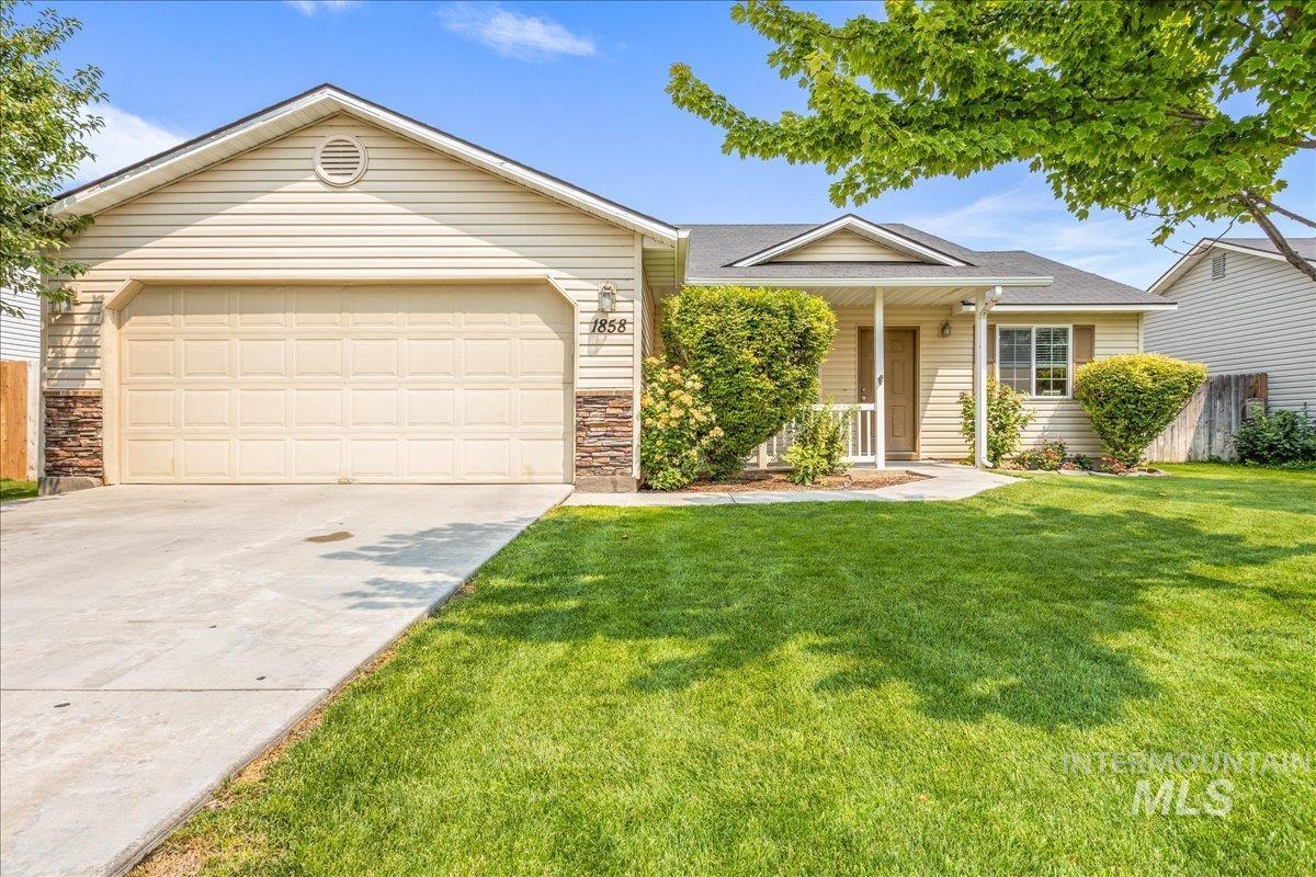Owyhee Ave, Nampa, ID 83651