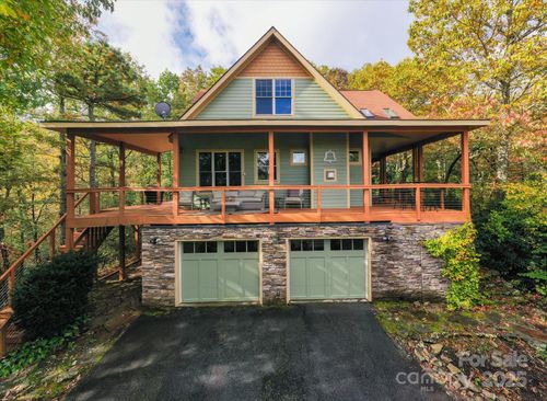 94 Davey Crockett Rd, Fairview, NC, 28730-6612 | Card Image