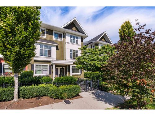 4-27735 Roundhouse Dr, Abbotsford, BC, V4X0B9 | Card Image