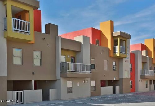 b21-410 Thorn Avenue, El Paso, TX, 79912 | Card Image