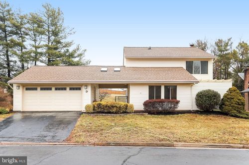 9 Wrightwood Pl, STERLING, VA, 20164-1131 | Card Image