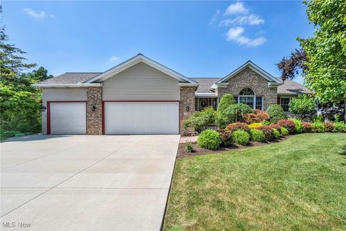11383 Somerset Trl, Concord Township, OH, 44077-2364 | Card Image