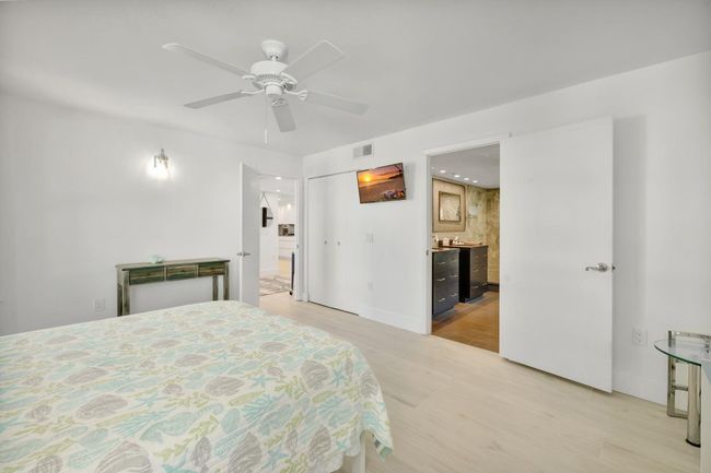 211 - 4100 N Highway A1a, Condo with 3 bedrooms, 3 bathrooms and null parking in Hutchinson Island FL | Image 29