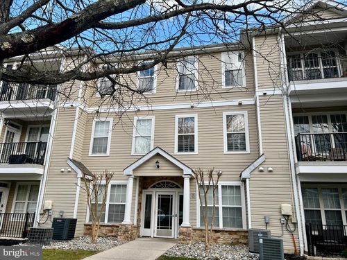18 Kyle Way, Ewing, NJ, 08628-2516 | Card Image