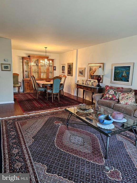 Residential in JENKINTOWN 5