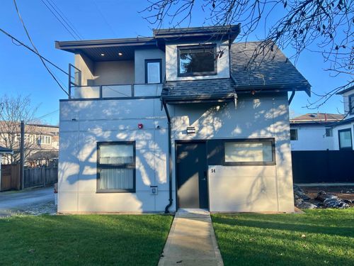 5482 Quebec St, Vancouver, BC, V5W | Card Image