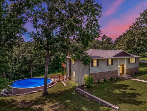 33383 Acorn Ln, Warsaw, MO, 65355-6540 | Card Image
