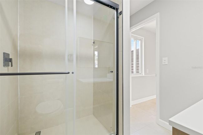 6012 Flora Ter, House other with 3 bedrooms, 2 bathrooms and null parking in APOLLO BEACH FL | Image 20