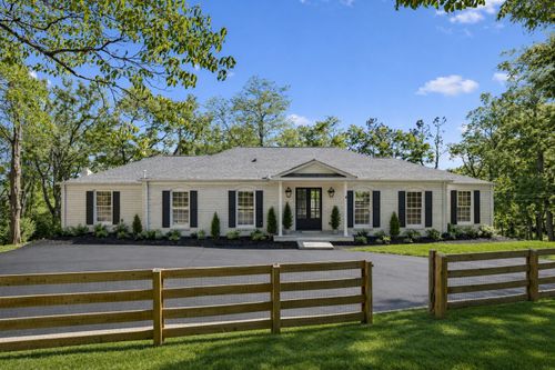 5622 Hillview Dr, Brentwood, TN, 37027-4206 | Card Image