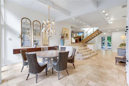 210 Central Ave, Naples, FL, 34102-5926 | Card Image
