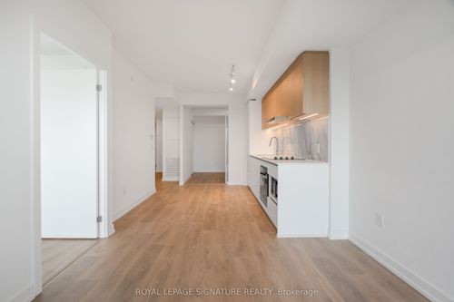 801-1100 Sheppard Ave W, North York, ON, M3K0E4 | Card Image