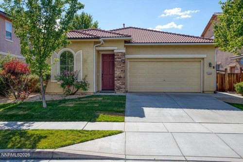 7035 Krug Dr, Sparks, NV, 89436-7156 | Card Image