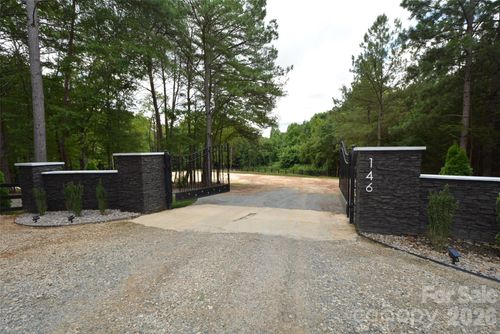 146 Julius Mac Rd, Stanley, NC, 28164-6744 | Card Image