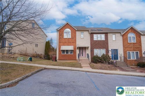 125 Cornerstone Pl, Whitehall, PA, 18052-4161 | Card Image